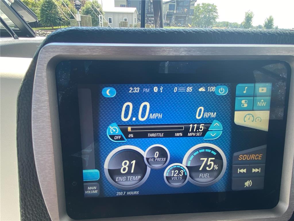 2022 Malibu Respinse TXi MO