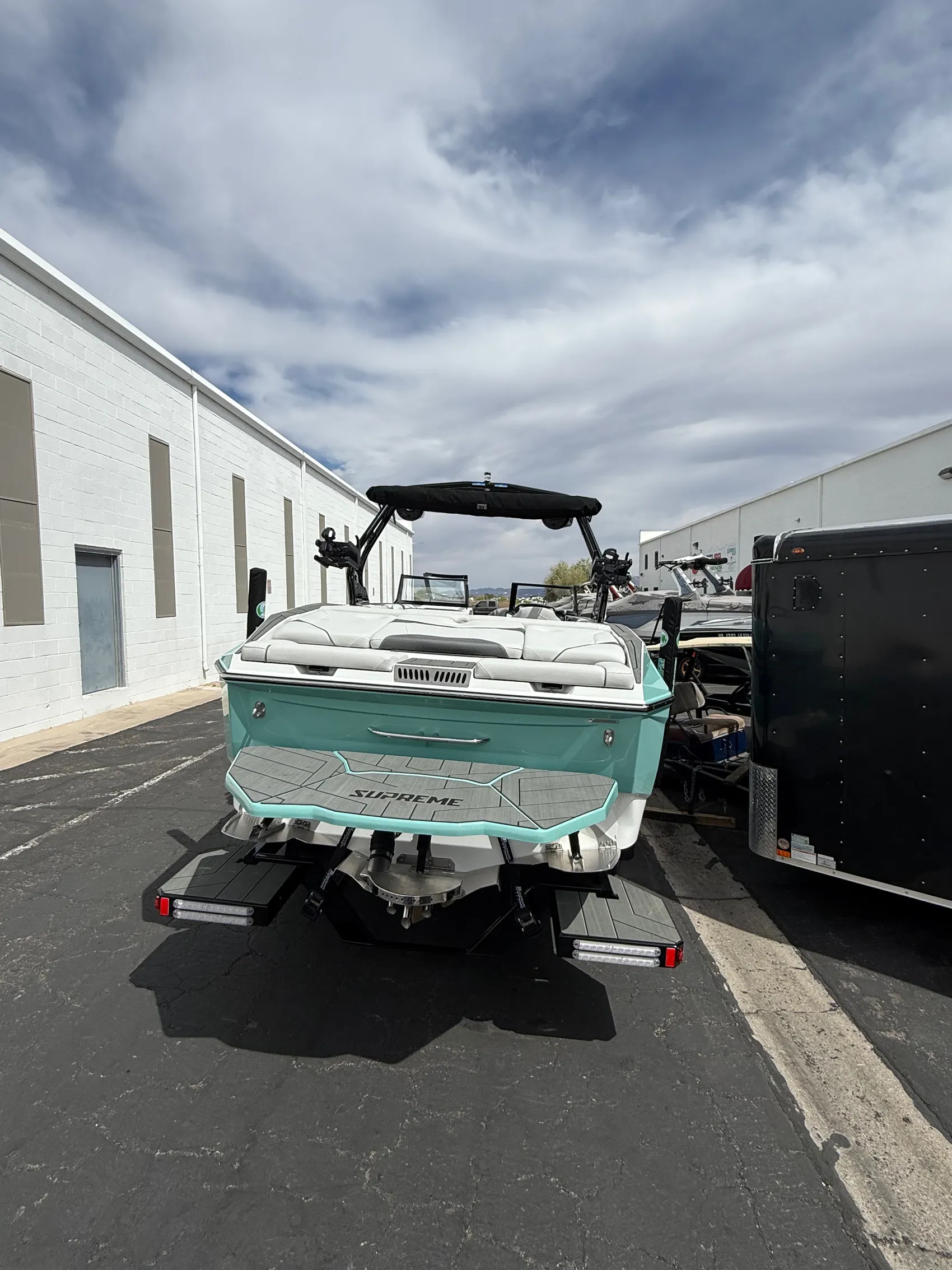 boat.Title