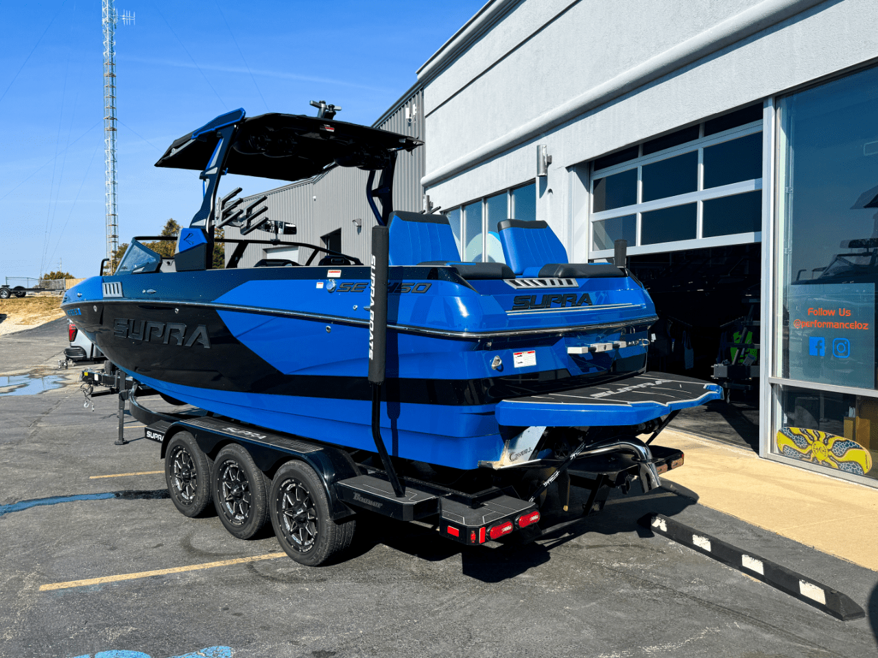 2022 Supra SE-450 – Thrusters