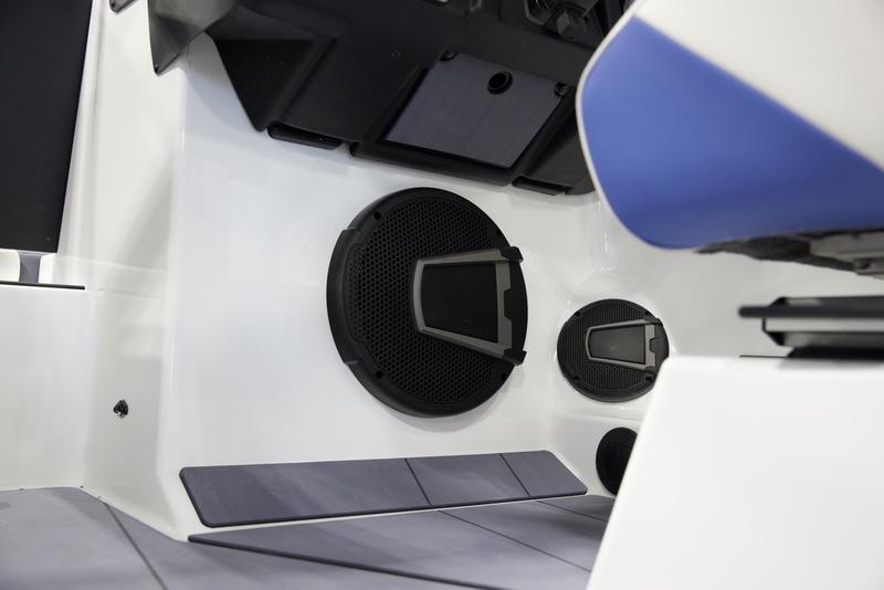 2025 Axis T250