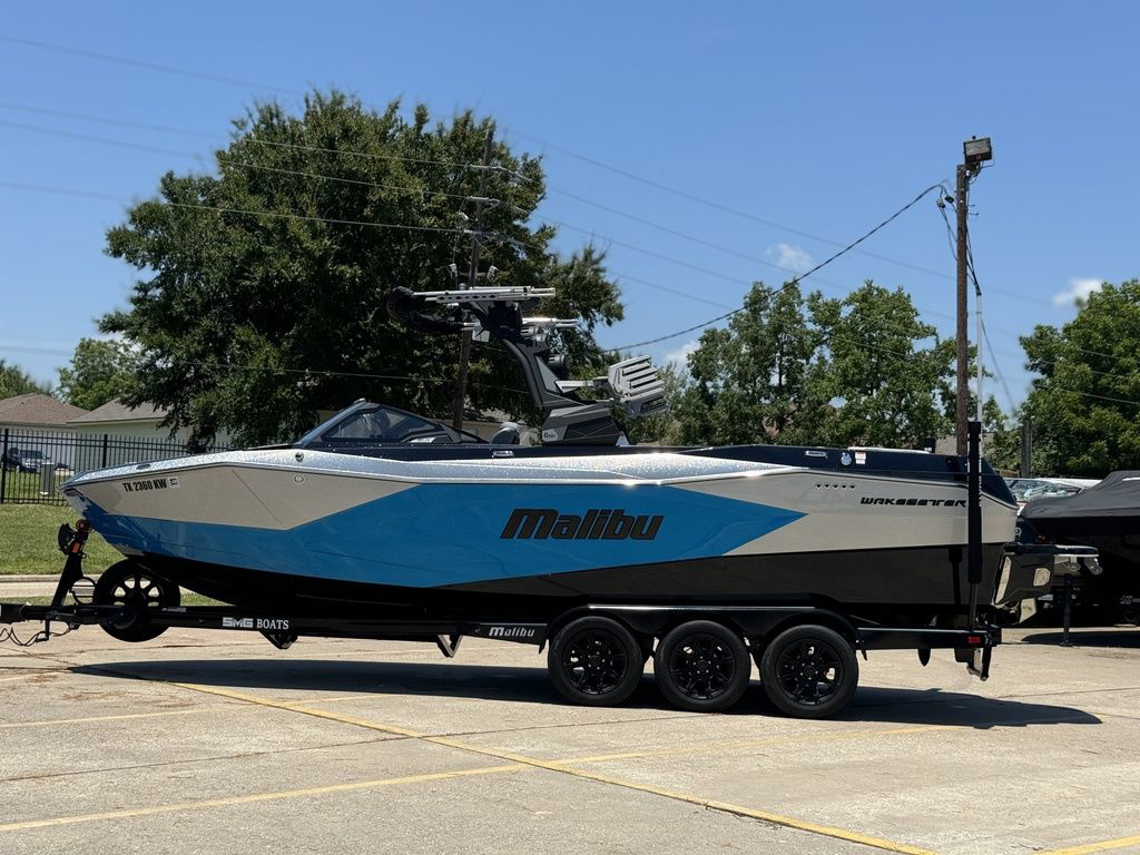 boat.Title