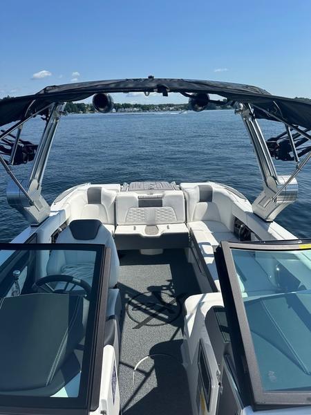 2023 MasterCraft X22