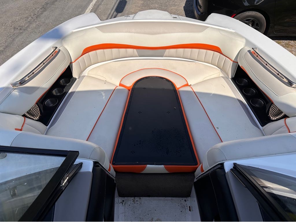 2014 Malibu Boats Wakesetter 22 MXZ