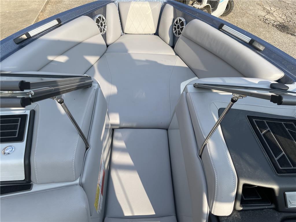 2020 Tigé R21