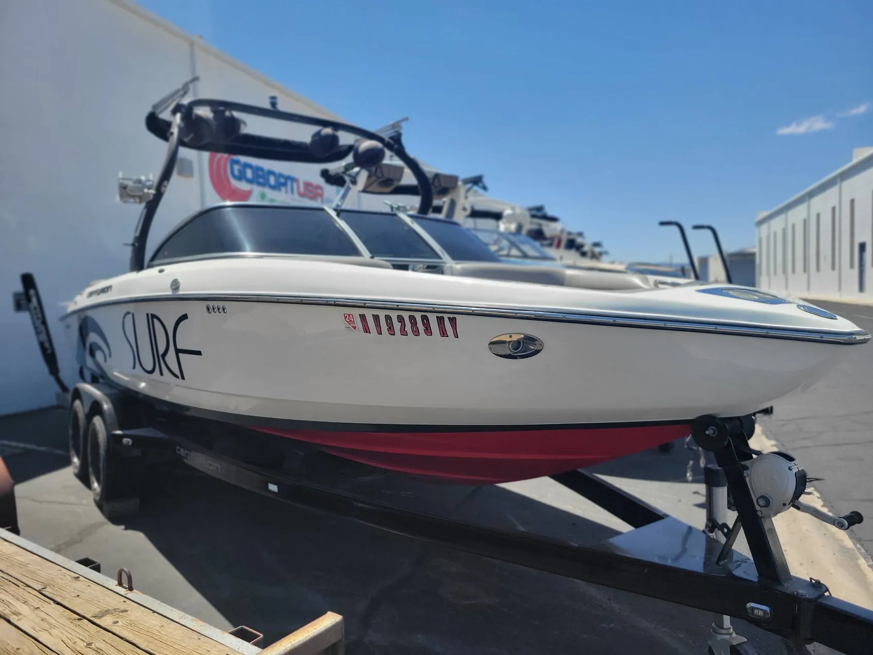 boat.Title