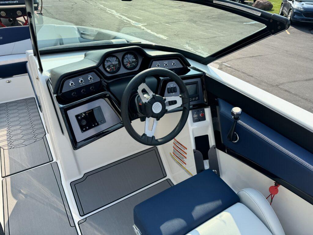 2021 MasterCraft NXT24