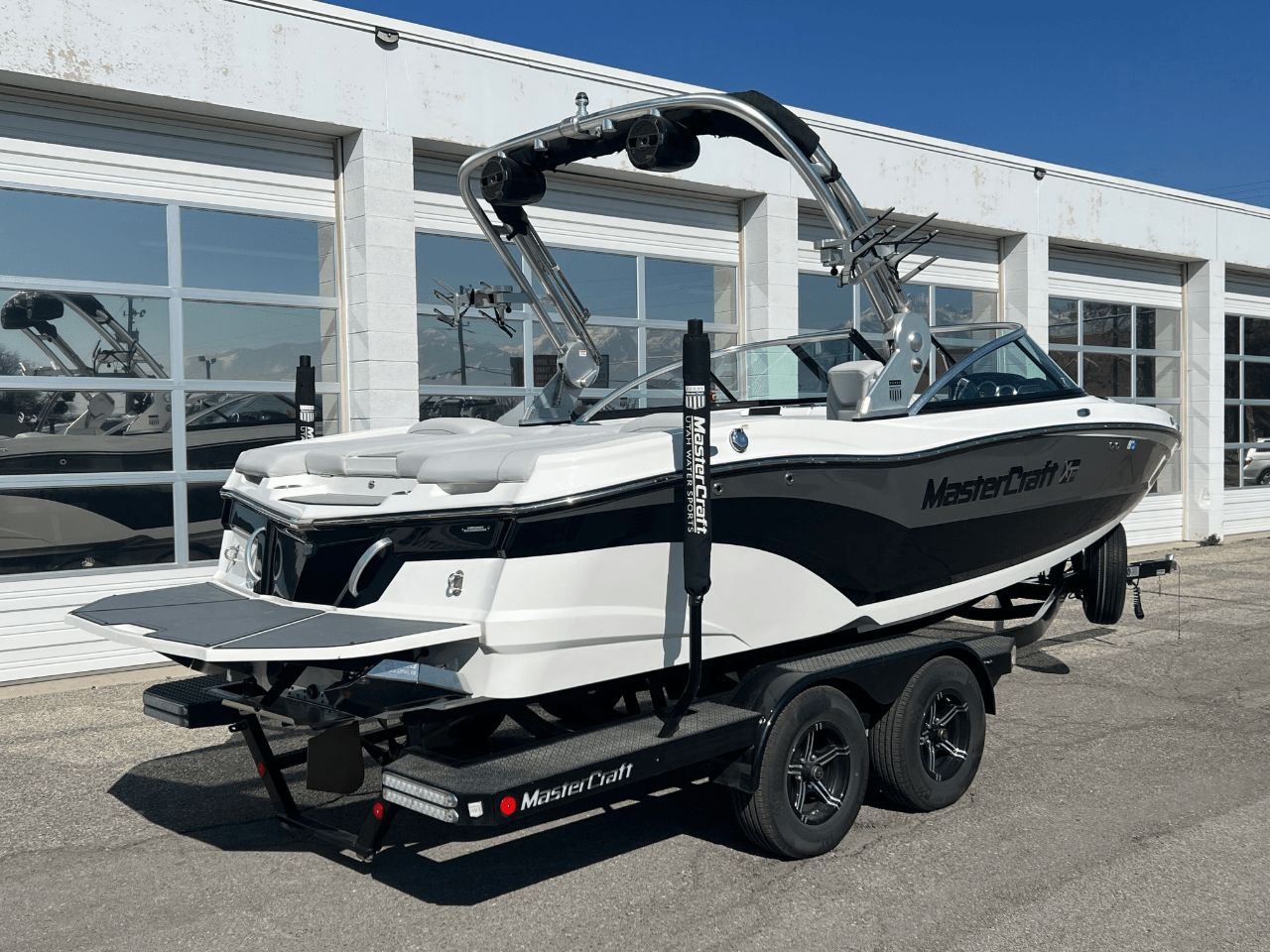 2019 20′ MasterCraft “XT20” Icon
