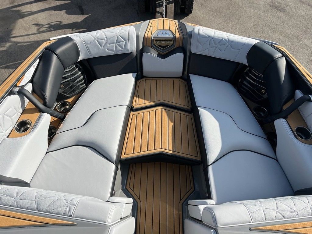 2023 Nautique G23 Paragon