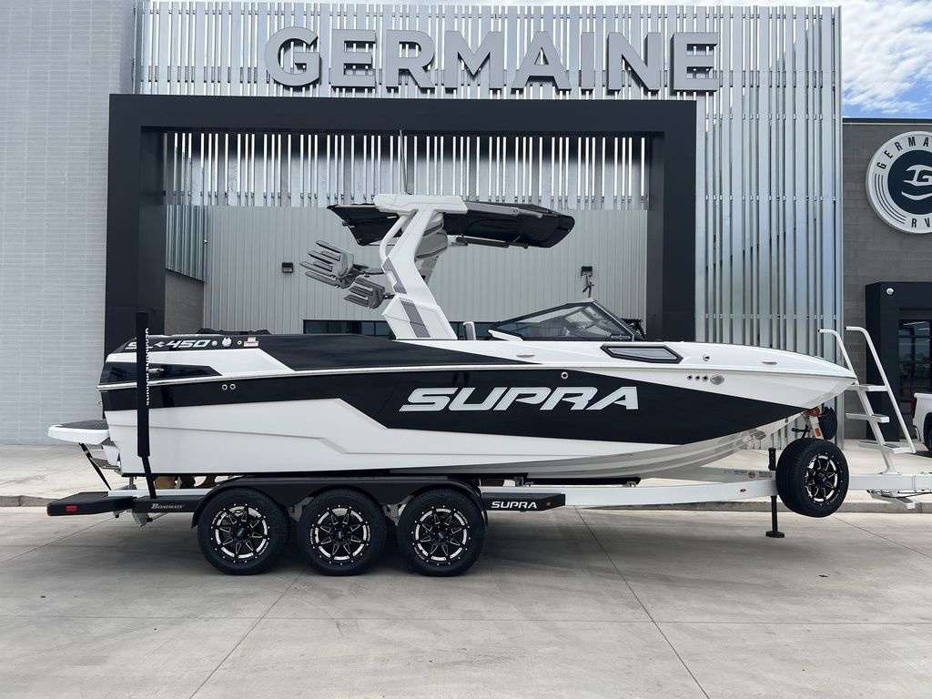 boat.Title