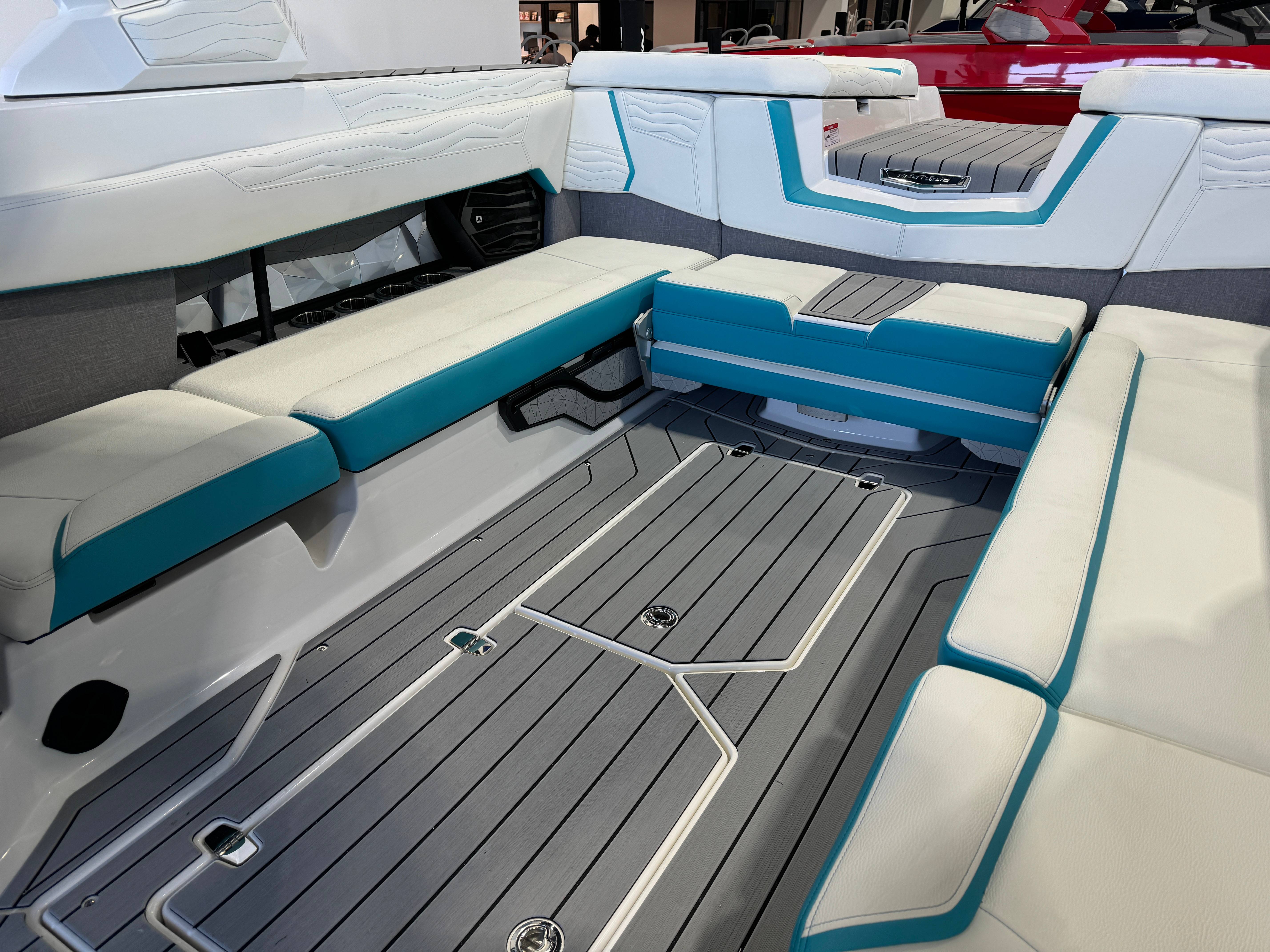 2025 Nautique G25