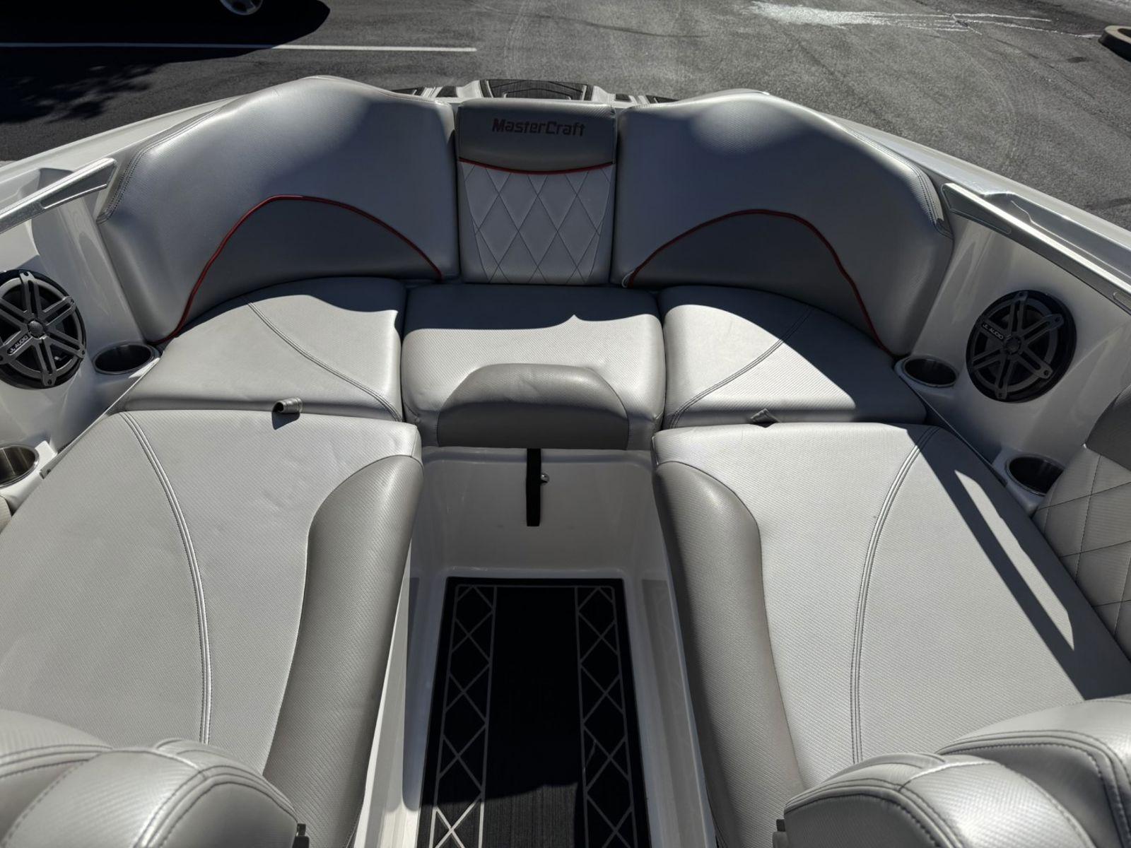 2014 MasterCraft X46