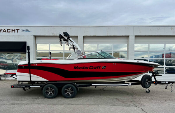 2020 MasterCraft XT23