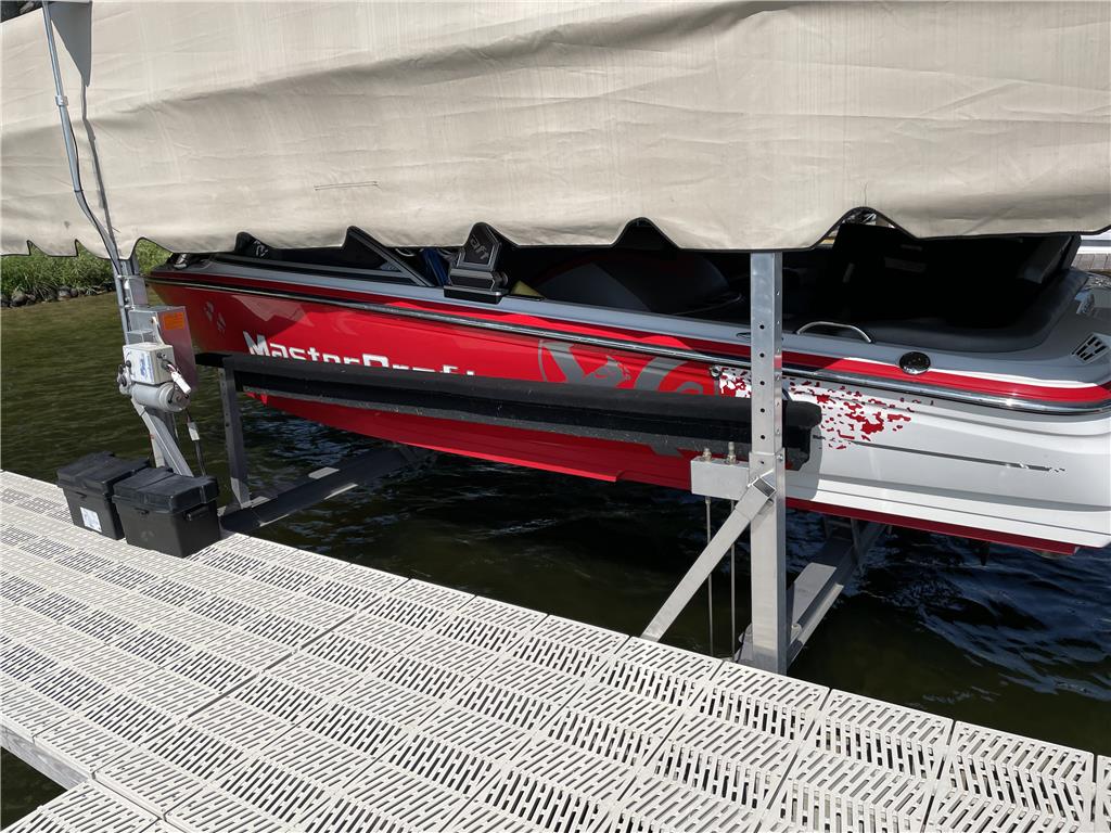 2009 Prostar x14