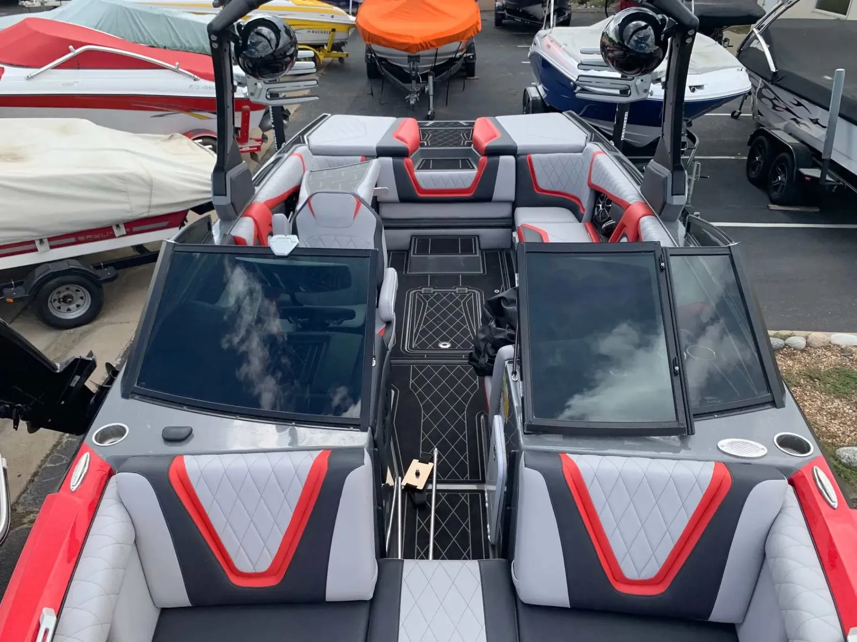 2019 TIGE BOATS INC RZX2