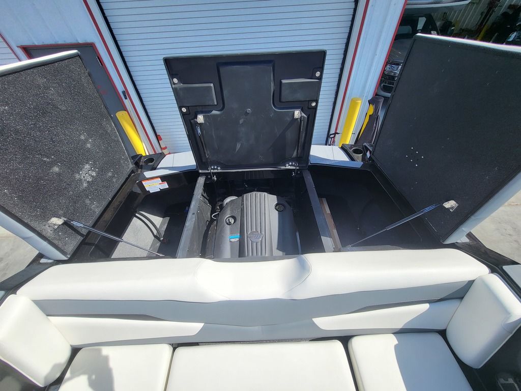 2025 Axis Wake Research T250