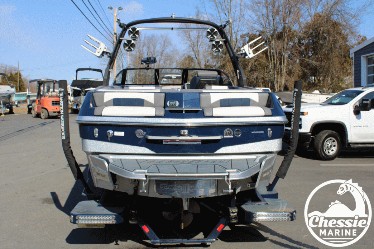 2020 Malibu 25 LSV