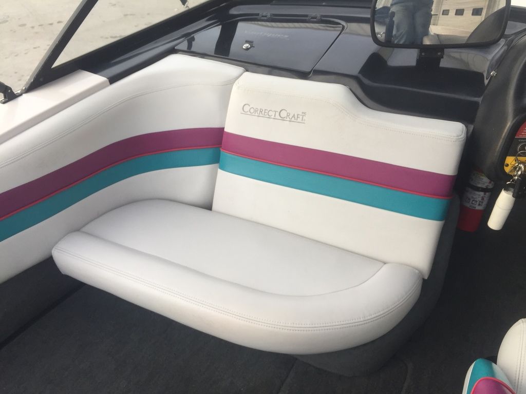 1993 Nautique Ski 196