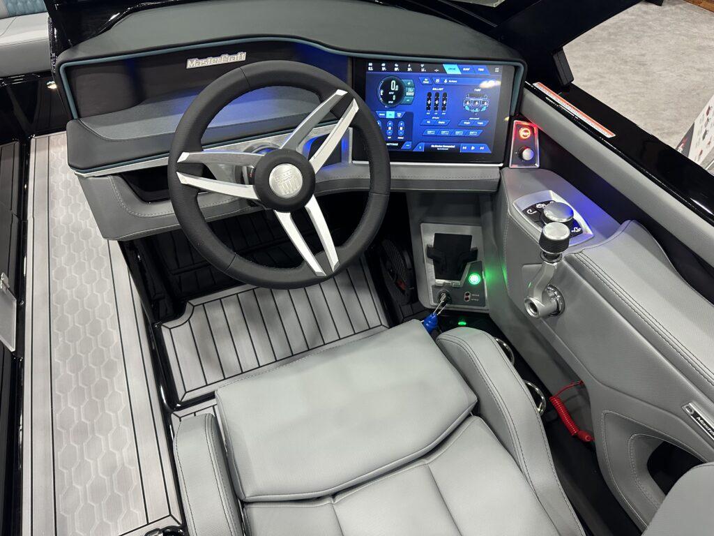 2025 MasterCraft XT24