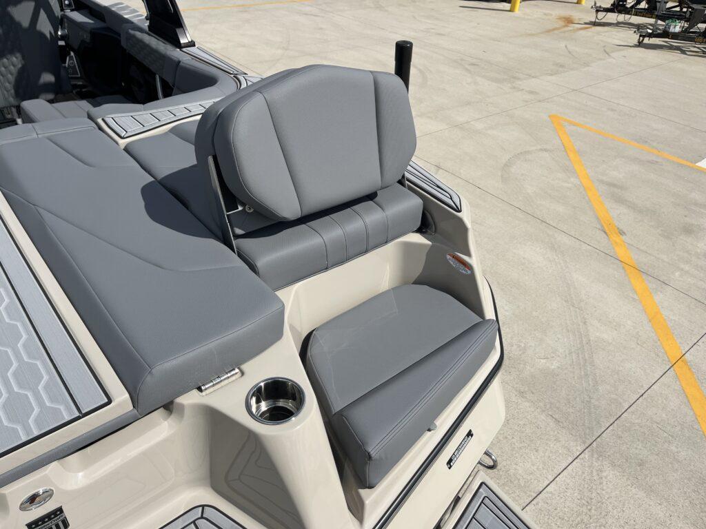 2025 MasterCraft XT20