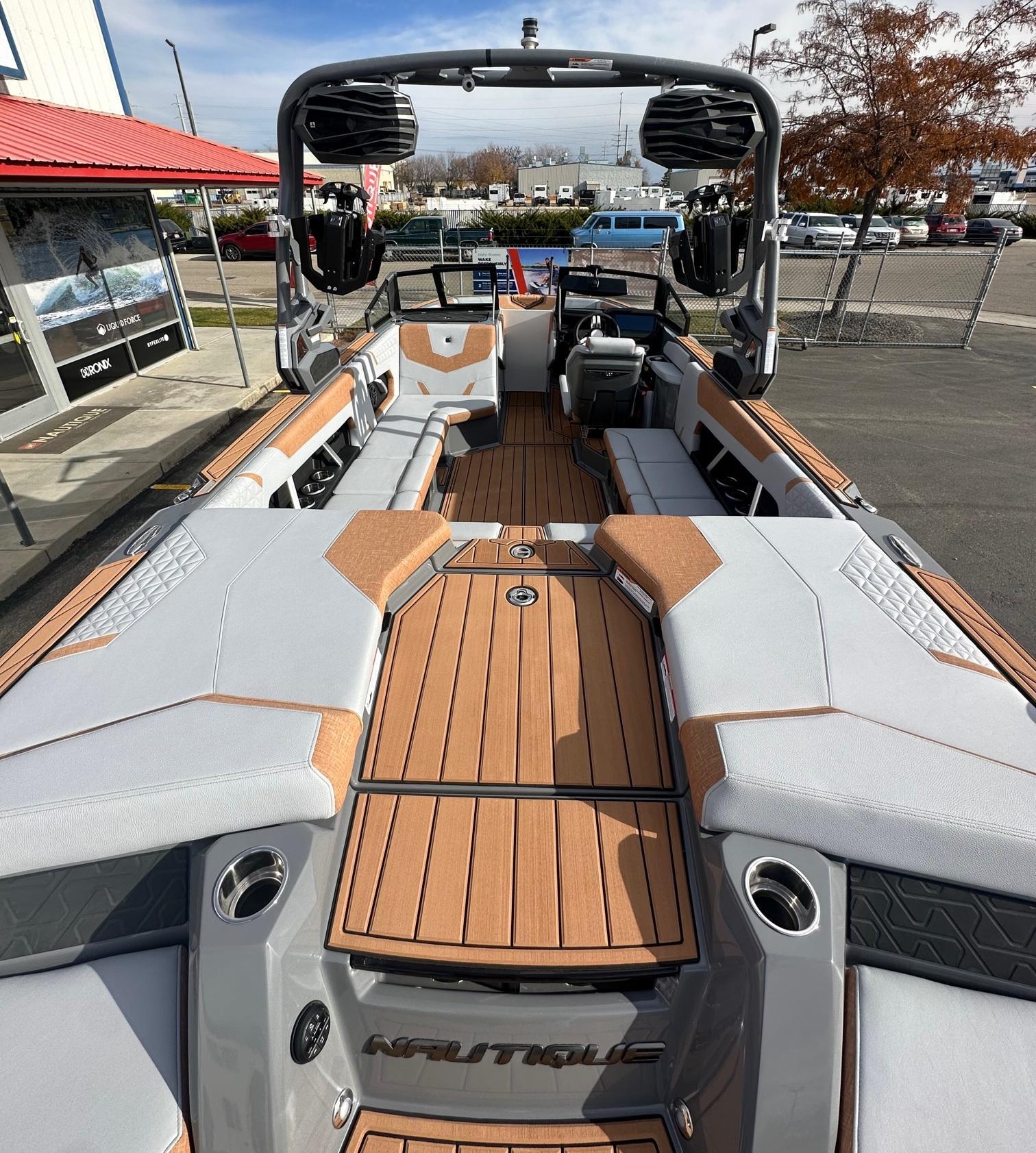 2025 Nautique GS22