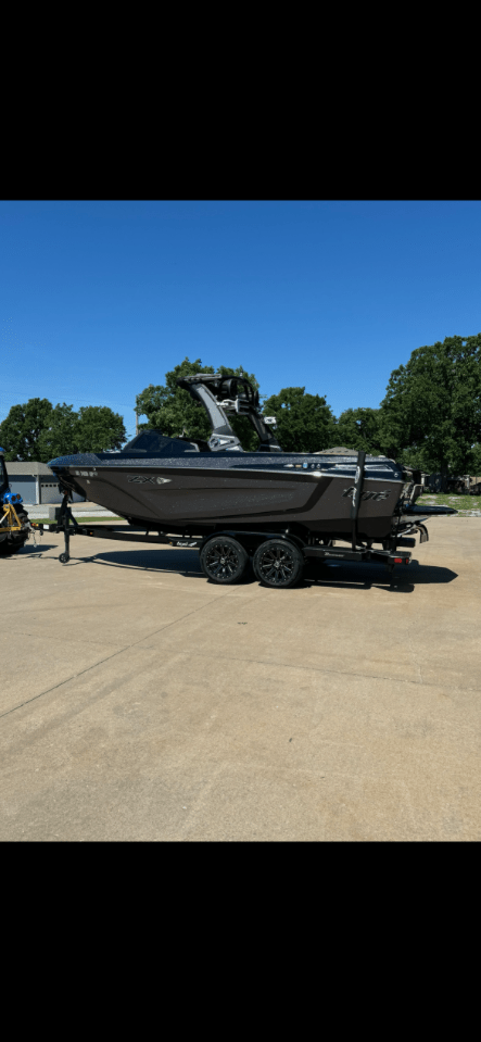 2021 Tige 21ZX – LOADED