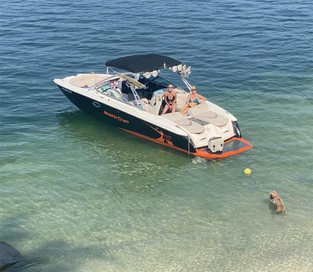 2006 Mastercraft X80 with twin MCX 350’s