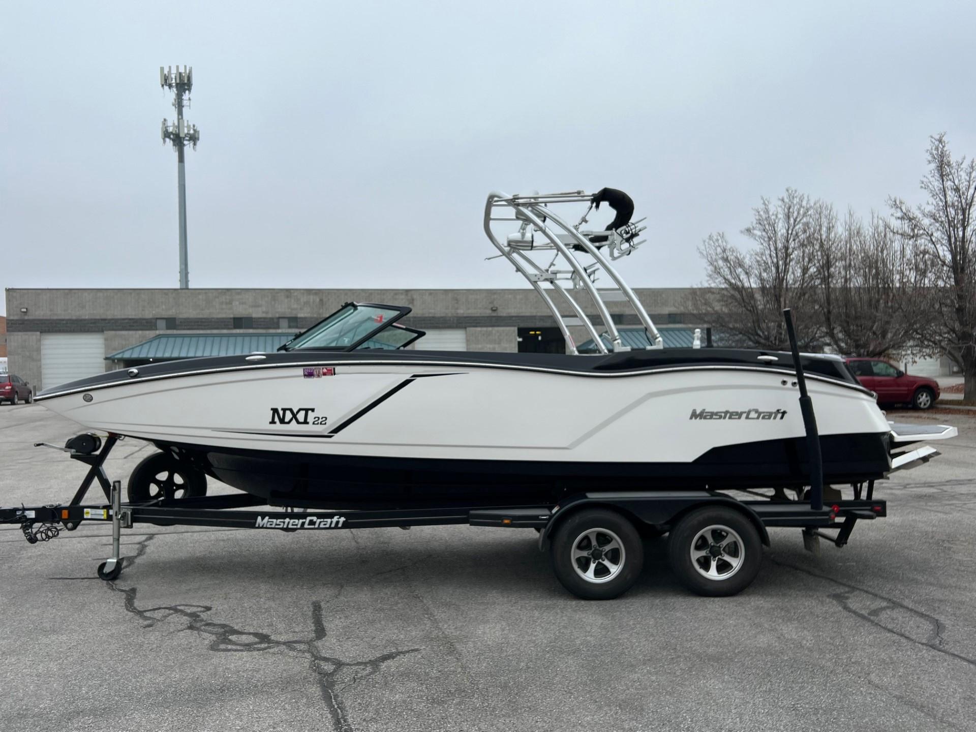2016 Mastercraft NXT22