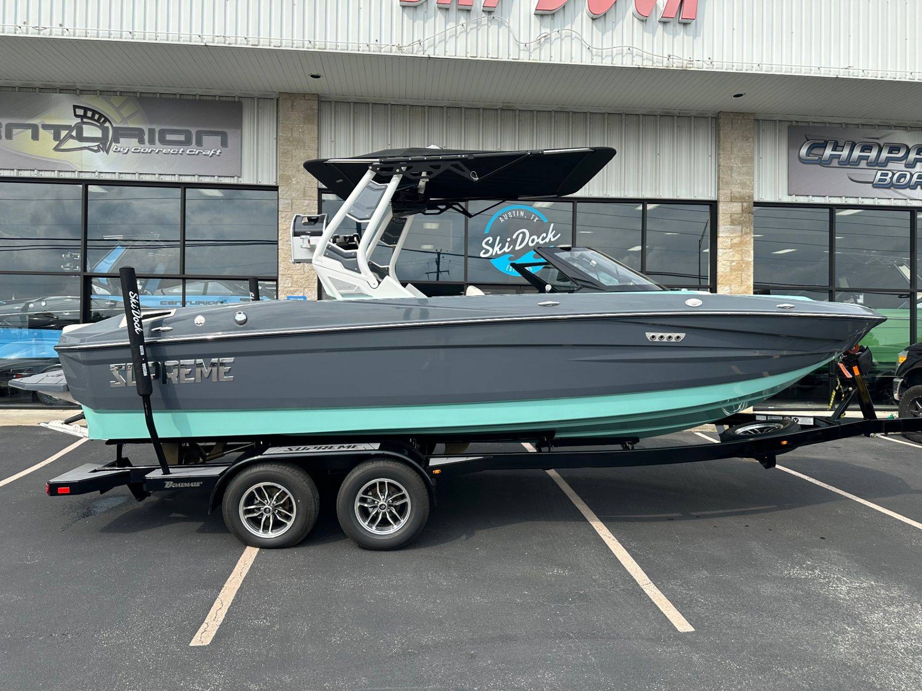 boat.Title