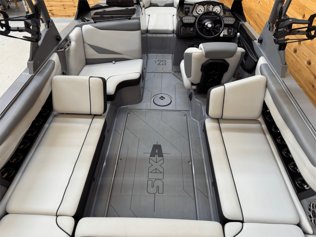 2021 Axis T23