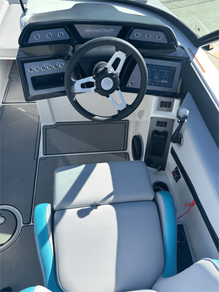 LOADED 2024 MasterCraft NXT24