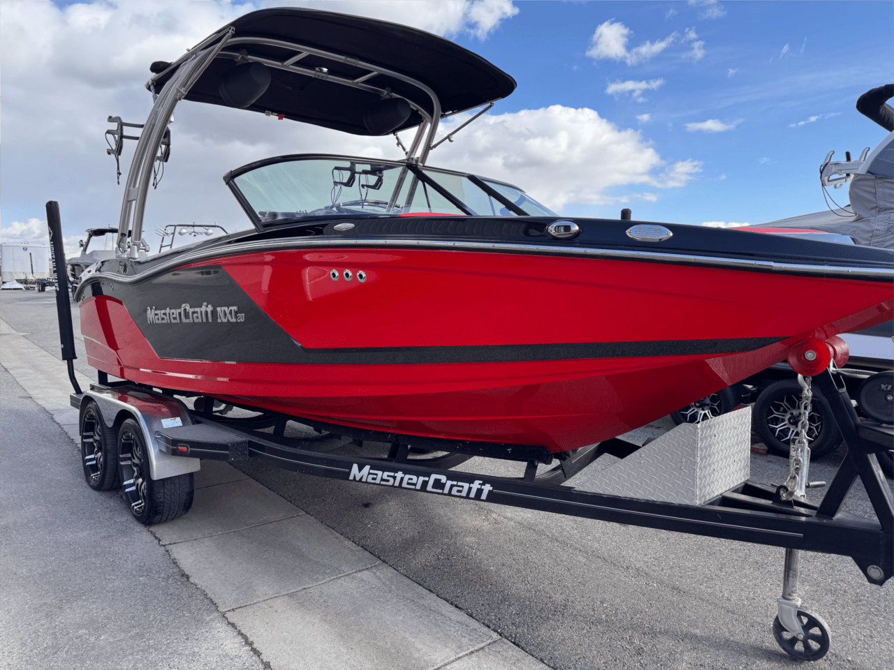 2017 MasterCraft NXT20