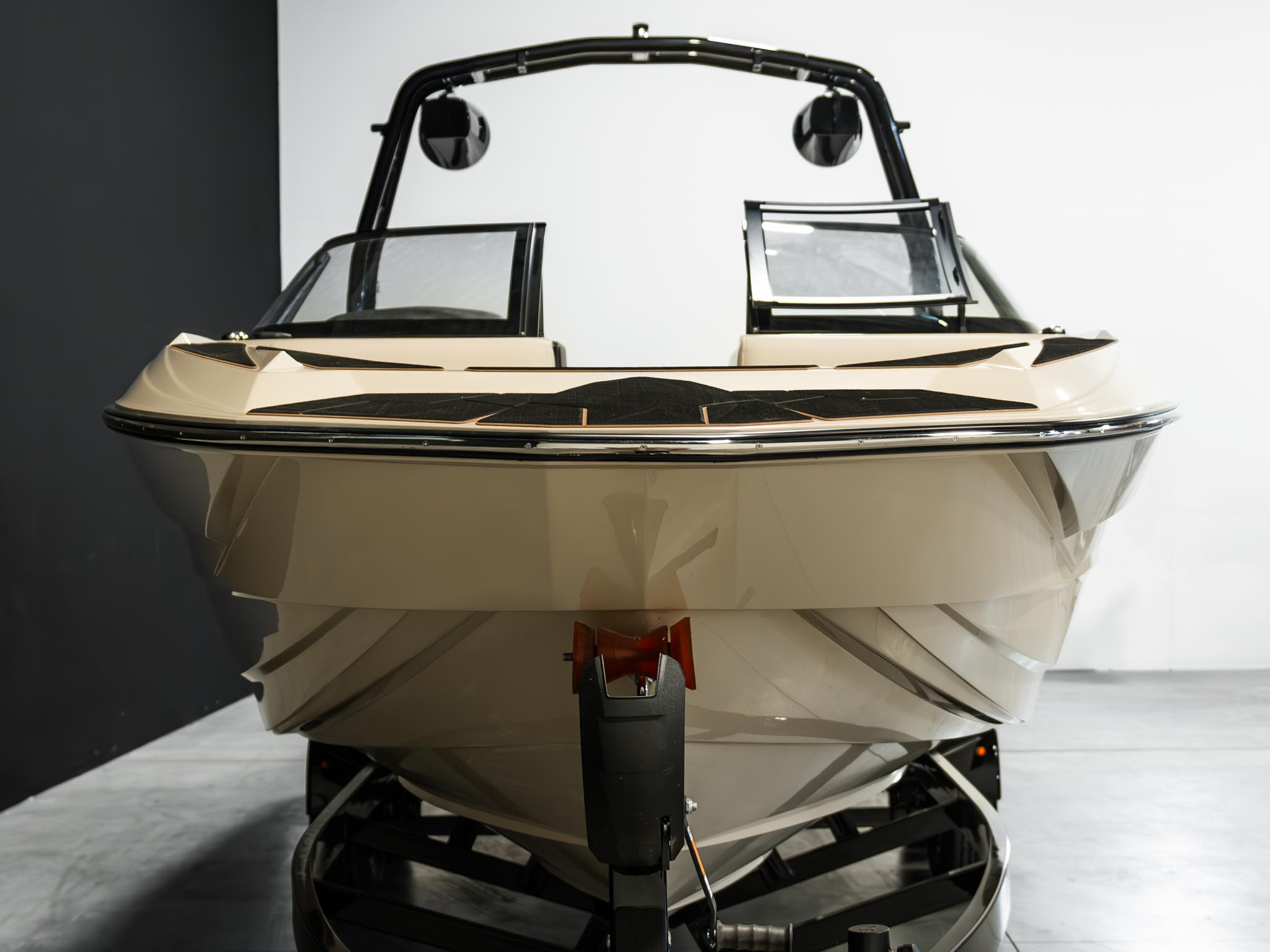 2025 Supreme S240 – Tan