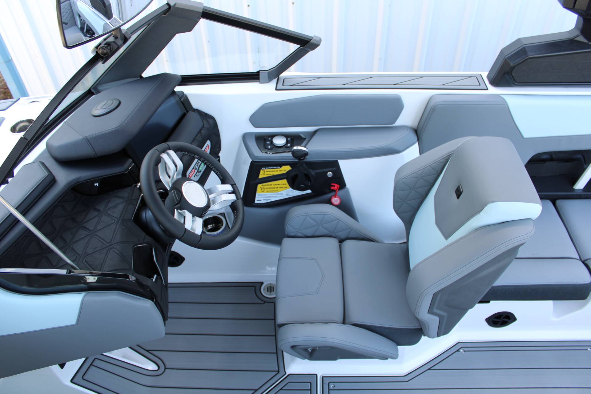 2025 Nautique GS22
