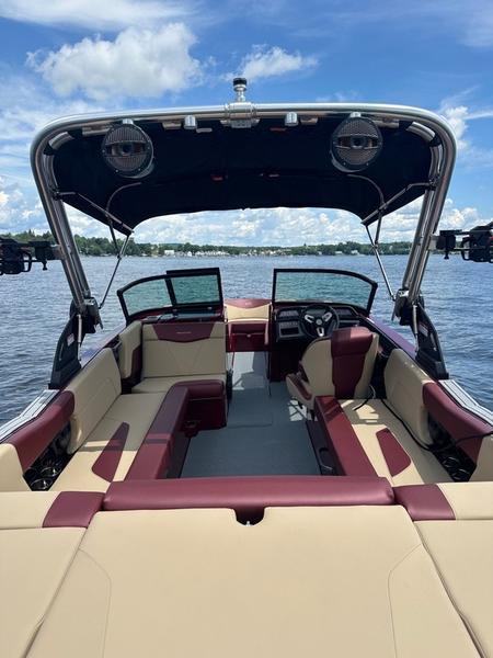 2024 MasterCraft NXT23