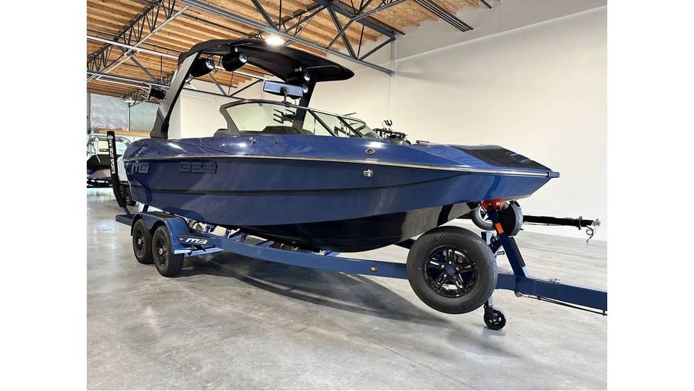 boat.Title