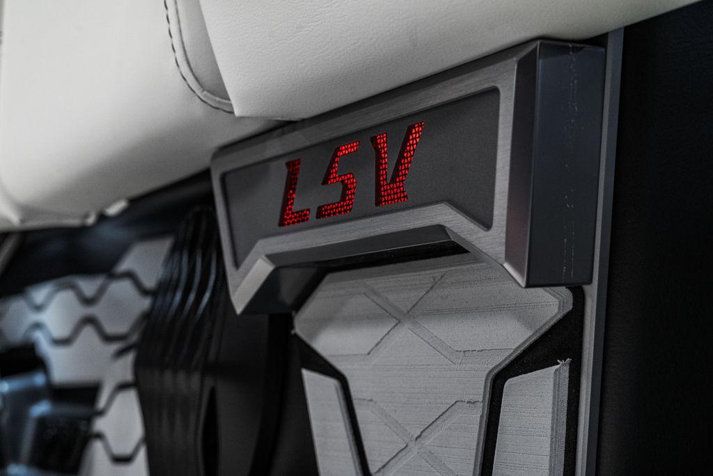 2024 malibu boats 23-LSV