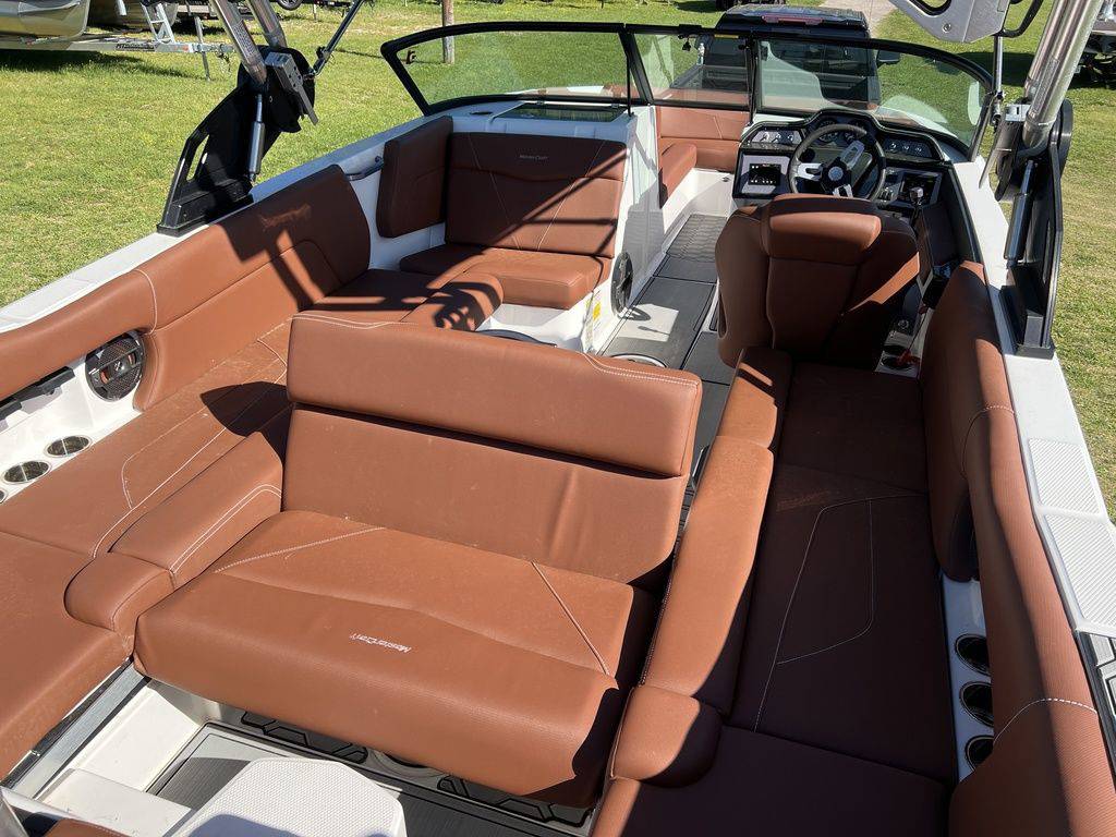 2022 MasterCraft NXT24