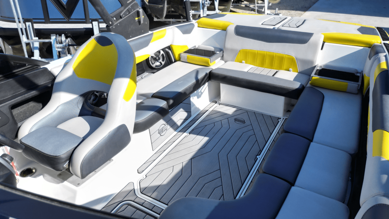 2018 Malibu Wakesetter 23 LSV
