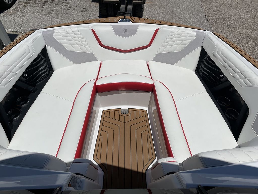 2022 Nautique Super Air Nautique G23