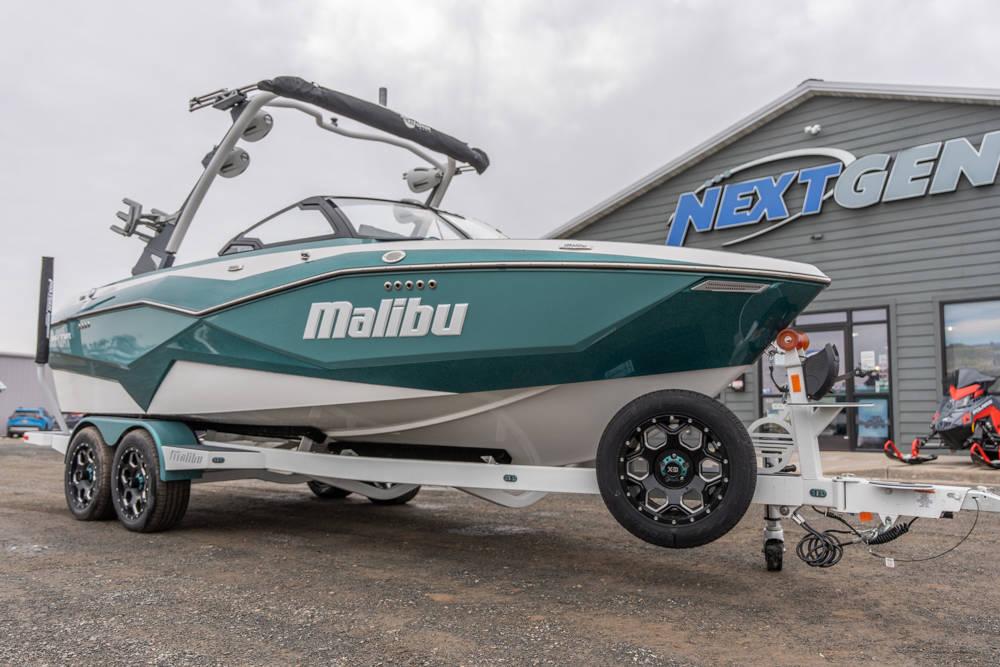2024 Malibu Boats 22 LSV