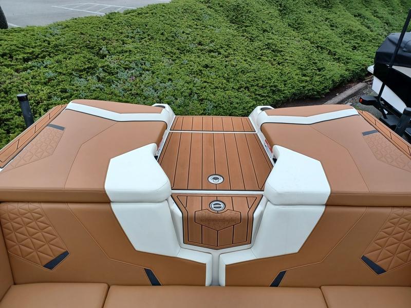 New 2024 Nautique GS24