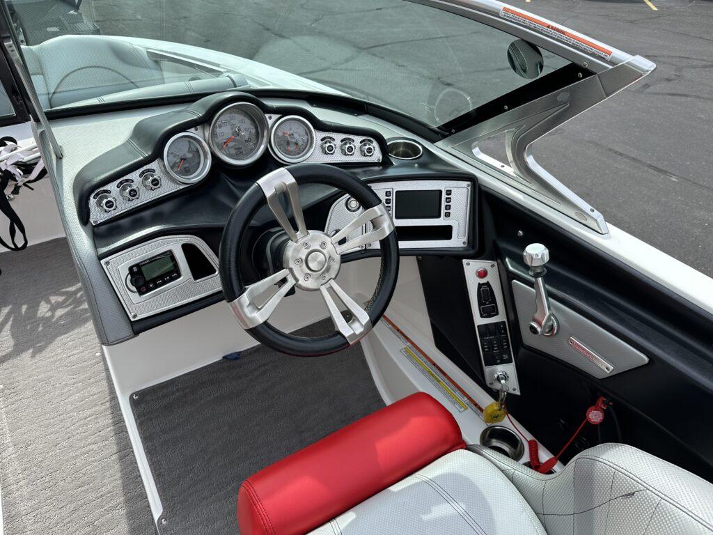 2015 MasterCraft X2