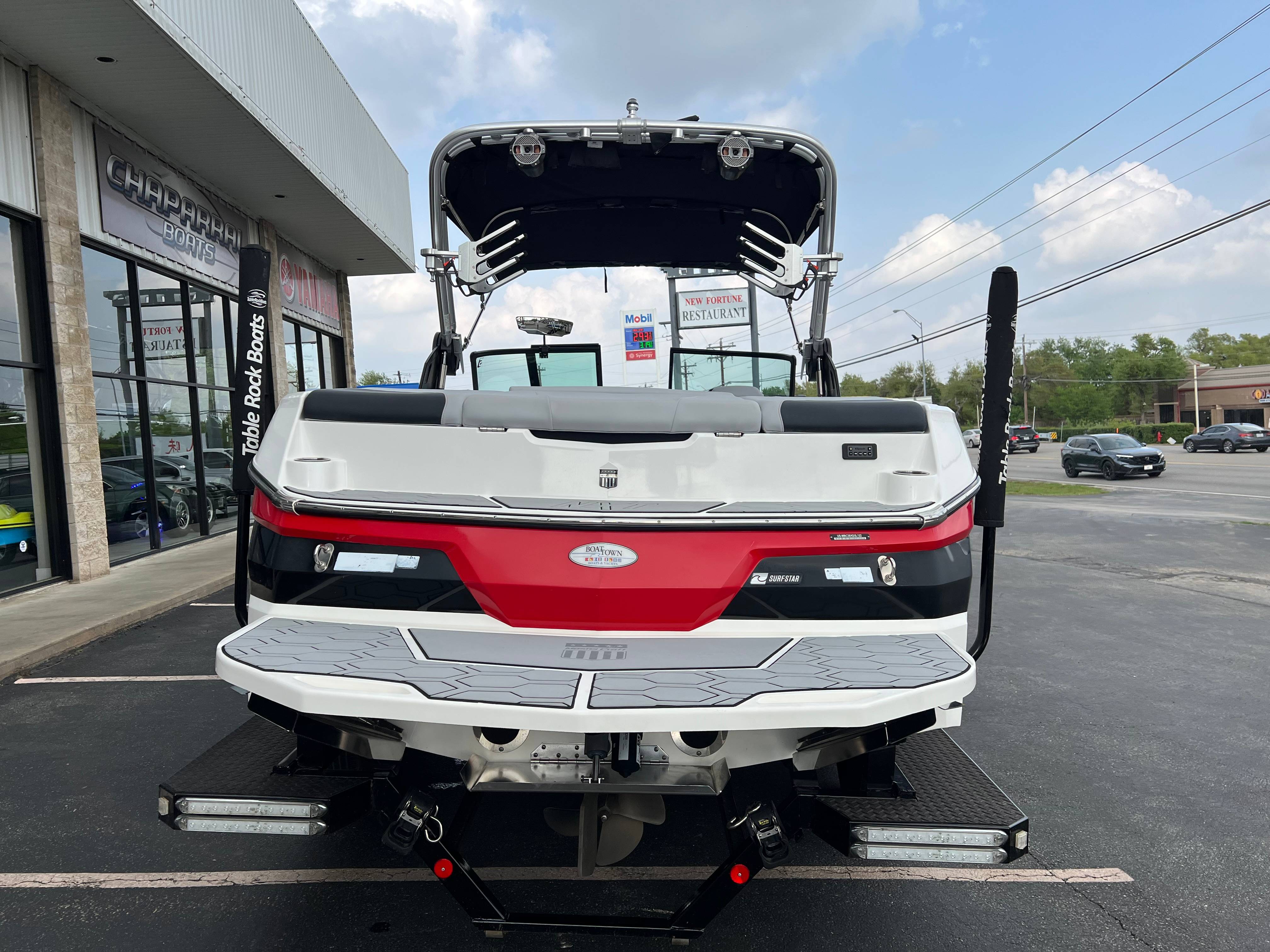 2022 MasterCraft NXT 22