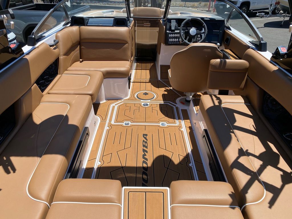 2024 moomba Mojo