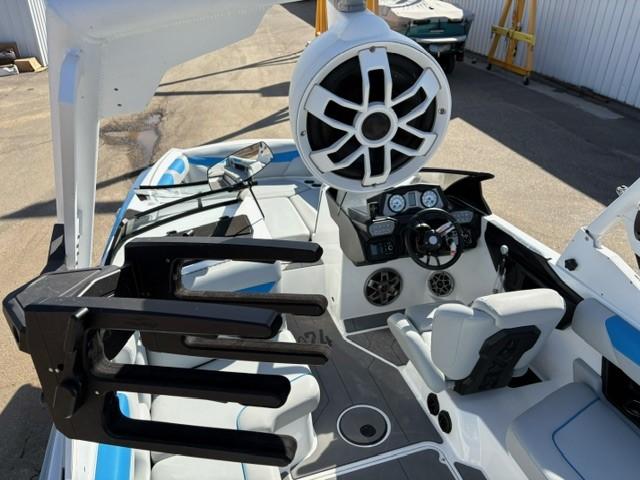2021 Axis A24 Vapor Blue Metallic