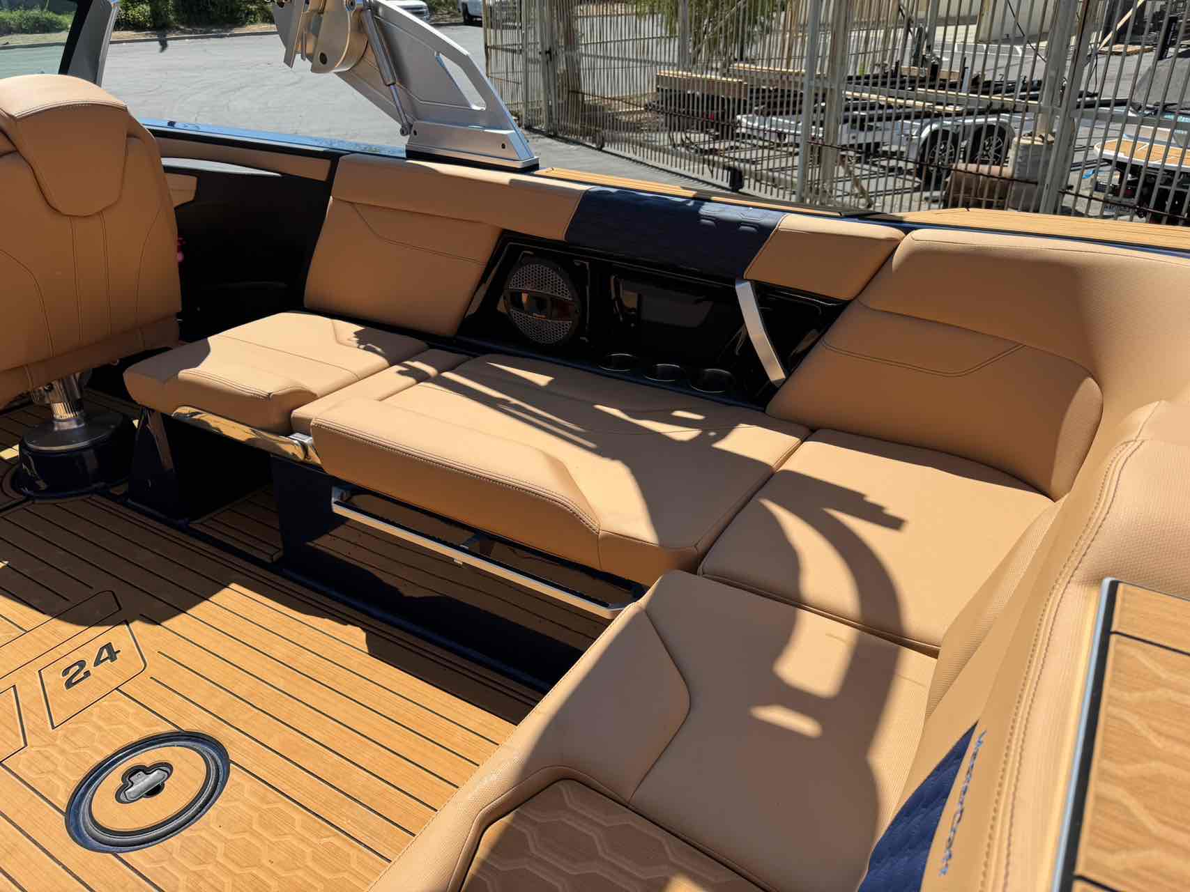 2024 MasterCraft XT24