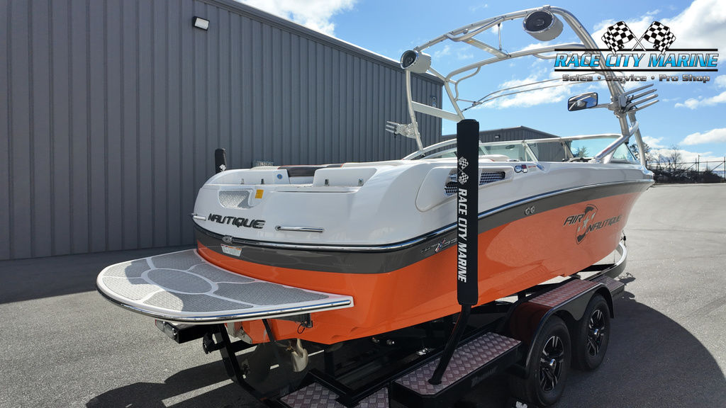 2008 Nautique 236