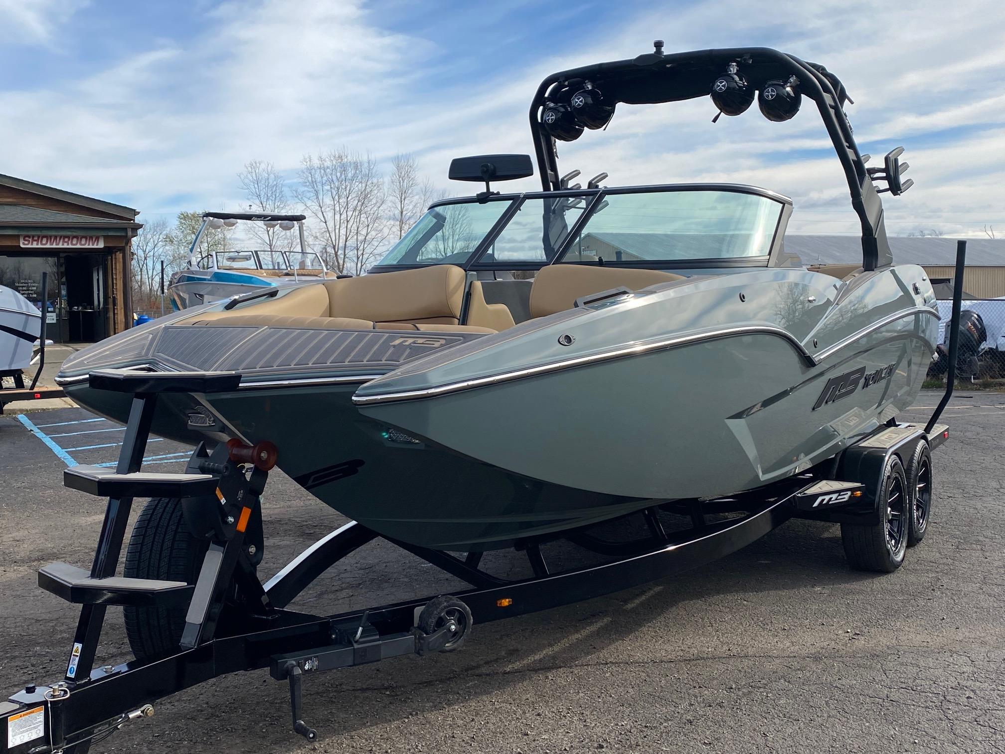 boat.Title