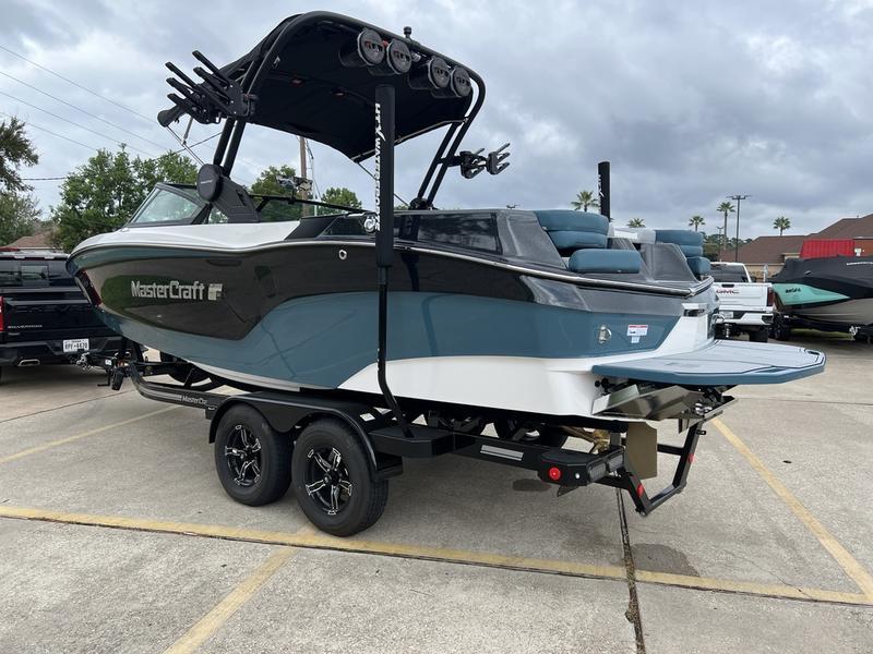 boat.Title