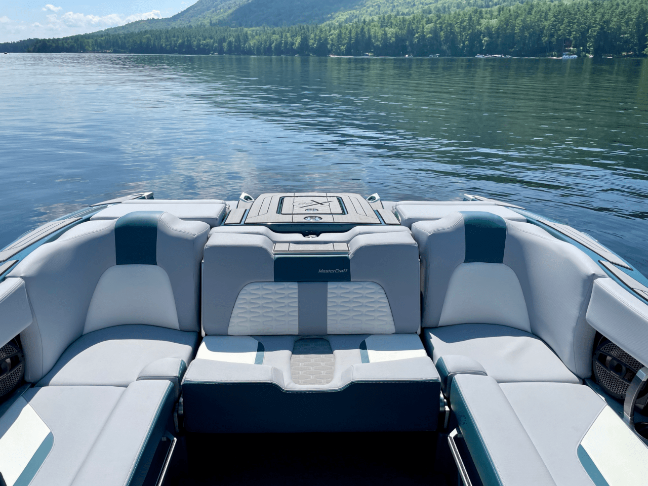 2025 MasterCraft X22